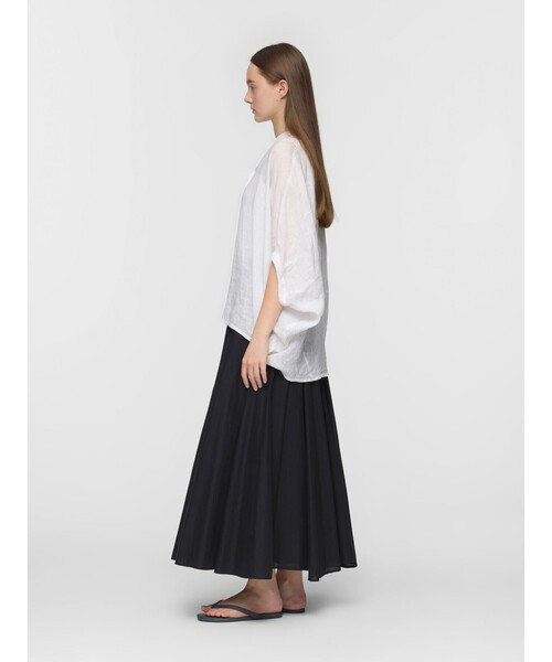 mizuiroind（ミズイロインド）の「mizuiro ind リネンスタンドカラーコクーンシャツ（シャツ/ブラウス・レディース・グレー系その他/ライトブルー/ブラック/オフホワイト/ブラック系その他・FREE）」の18枚目の写真
