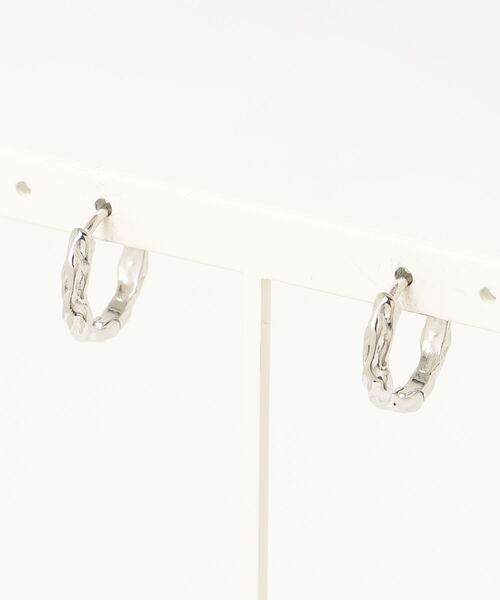 tunee(チュニー)の「【WARAIJOGO】EK285/デザインフープリングピアス/両耳用(NEZ)(ピアス(両耳用)・メンズ・シルバー・FREE)」の7枚目の写真