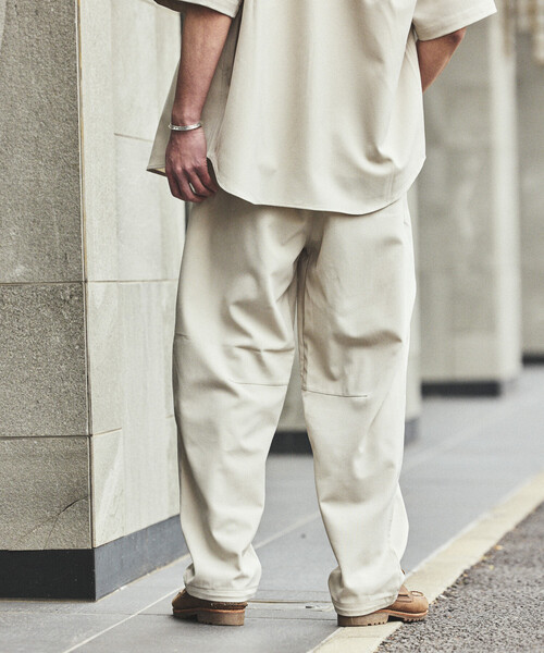 FREAK'S STORE(フリークスストア)の「【新色追加】速乾素材 リラックスフィット イージーパンツ リネン風/LINEN LIKE EASY PANT(その他パンツ・メンズ・チャコールグレー/ブラック/ブラウン/オフホワイト/グリーン・MEDIUM/SMALL/LARGE)」の21枚目の写真