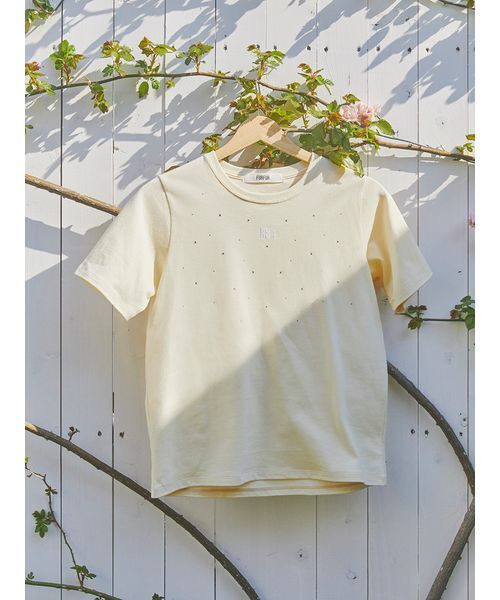 FURFUR(ファーファー)の「ラインストーンロゴ刺繍Tシャツ(Tシャツ/カットソー・レディース・ピンク/ホワイト/イエロー/ブラック・F)」の3枚目の写真