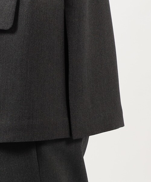 TOMORROWLAND (トゥモローランド)の「シルクモヘヤトロピカル ダブルブレステッド6Bジャケット(テーラードジャケット・メンズ・チャコールグレー・48/50/44/46)」の12枚目の写真