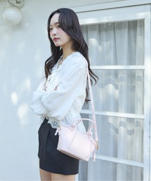 krahe（クレーエ）の「ノットハンドル2WAYミニバッグ（ショルダーバッグ）」