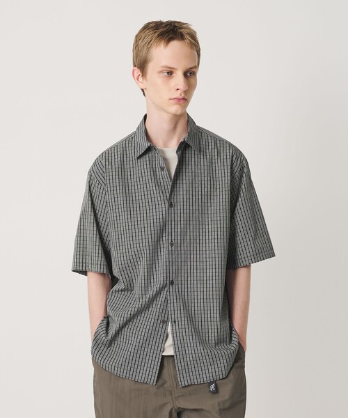 BEAUTY&YOUTH UNITED ARROWS（ビューティーアンドユースユナイテッドアローズ）の「チェック ショートスリーブ レギュラー シャツ FORM型（シャツ/ブラウス・メンズ・ライトブルー/ブラック/ベージュ・XL/M/L/S）」の2枚目の写真