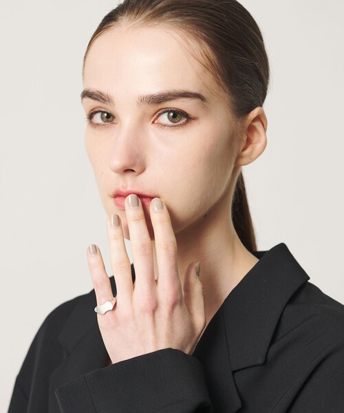BEAUTY&YOUTH UNITED ARROWS(ビューティーアンドユースユナイテッドアローズ)の「<eoa>オーヴァル ピンキー リング シルバー(リング・メンズ・シルバー・9/13/11)」の12枚目の写真