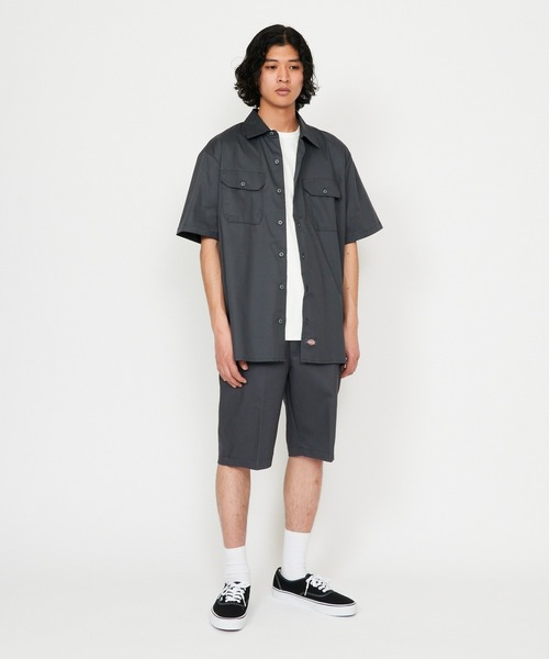 Dickies（ディッキーズ）の「Dickies/ディッキーズ ショートスリーブ プロワークシャツ半袖（シャツ/ブラウス・メンズ・サンドベージュ/チャコールグレー/ブラック/ネイビー・LARGE/MEDIUM/SMALL/X-LARGE）」の5枚目の写真