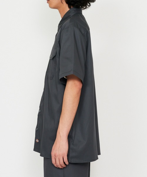 Dickies（ディッキーズ）の「Dickies/ディッキーズ ショートスリーブ プロワークシャツ半袖（シャツ/ブラウス・メンズ・サンドベージュ/チャコールグレー/ブラック/ネイビー・LARGE/MEDIUM/SMALL/X-LARGE）」の8枚目の写真