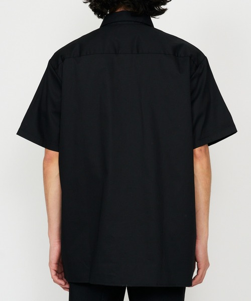 Dickies（ディッキーズ）の「Dickies/ディッキーズ ショートスリーブ プロワークシャツ半袖（シャツ/ブラウス・メンズ・サンドベージュ/チャコールグレー/ブラック/ネイビー・LARGE/MEDIUM/SMALL/X-LARGE）」の17枚目の写真