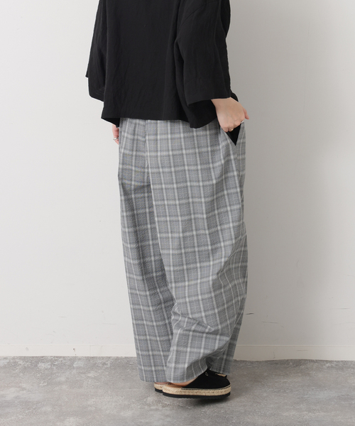 JOURNAL STANDARD LUXE(ジャーナルスタンダード ラックス)の「サッカーワイドイージーパンツ(その他パンツ・レディース・ブラック/ネイビー・SMALL/MEDIUM)」の8枚目の写真
