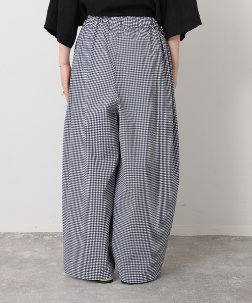 JOURNAL STANDARD LUXE(ジャーナルスタンダード ラックス)の「サッカーワイドイージーパンツ(その他パンツ・レディース・ブラック/ネイビー・SMALL/MEDIUM)」の19枚目の写真