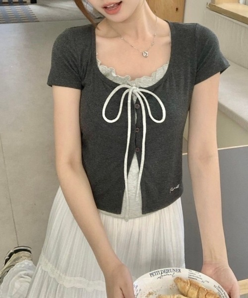 LADY LIKE(レディライク)の「胸リボンレイヤード風半袖トップス(Tシャツ/カットソー・レディース・ダークグレー・M)」の6枚目の写真