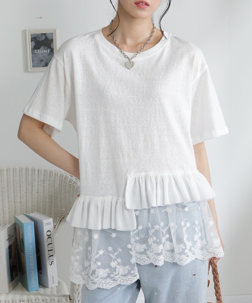 pumpkin port(パンプキンポート)の「アシメヘム2段レース Tシャツ(Tシャツ/カットソー・レディース・ホワイト・M)」の1枚目の写真