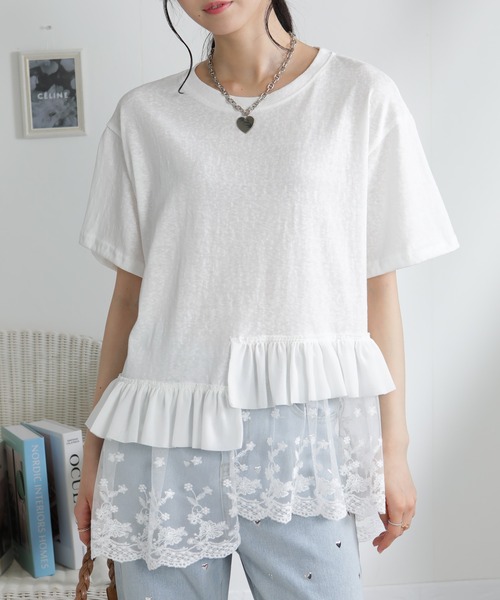pumpkin port(パンプキンポート)の「アシメヘム2段レース Tシャツ(Tシャツ/カットソー・レディース・ホワイト・M)」の2枚目の写真
