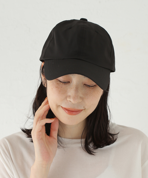 B.C STOCK(ベーセーストック)の「撥水加工無地キャップ(ハット・レディース・ベージュ/ブラック/ピンク・FREE)」の5枚目の写真