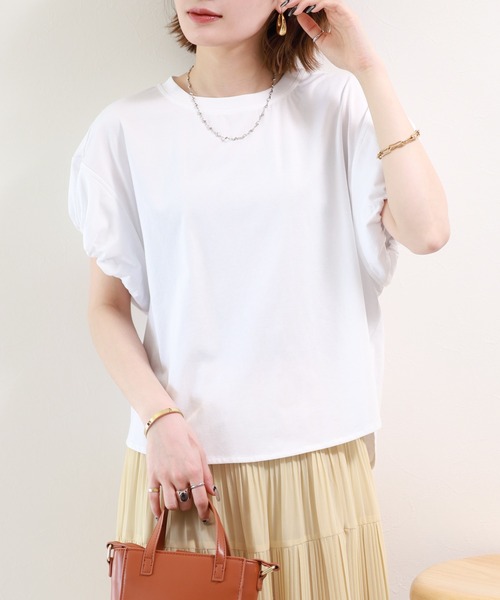FUNALIVE(ファンアライブ)の「【MAKITO】 パフスリーブルーズチュニック(Tシャツ/カットソー・レディース・オフホワイト/ブラック/ターコイズブルー/グレイッシュベージュ・FREE)」の6枚目の写真