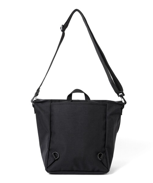 Manhattan Portage(マンハッタンポーテージ)の「【別注】Manhattan Portage / 1606V 2WAY(メッセンジャーバッグ・メンズ・ブラック・ONE SIZE)」の4枚目の写真