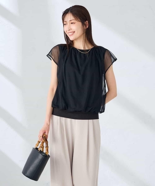 a.v.v(アーヴェヴェ)の「チュールレイヤードトップス(Tシャツ/カットソー・レディース・ライトグレー/ブラック・38/40)」の9枚目の写真