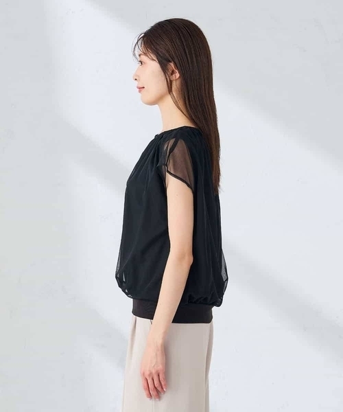 a.v.v(アーヴェヴェ)の「チュールレイヤードトップス(Tシャツ/カットソー・レディース・ライトグレー/ブラック・38/40)」の16枚目の写真