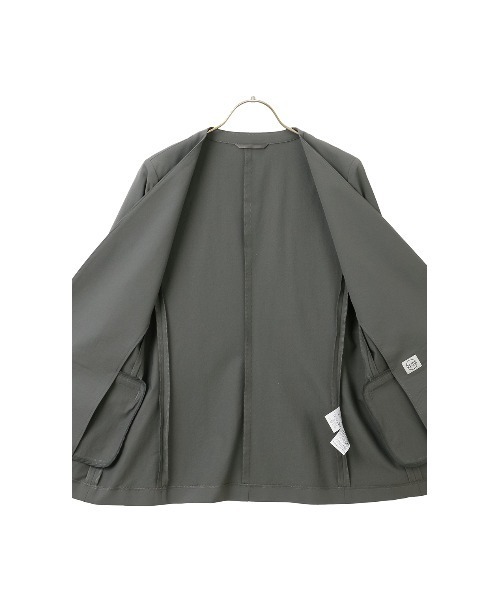AOYAMA（アオヤマ）の「手軽スーツ！ゼロプレッシャースーツ《Vカラージャケット》《セットアップ着用可》（スーツジャケット・レディース・チャコールグレー・L/M/S/LL/SS/3L）」の10枚目の写真