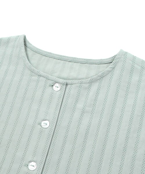 BeBe(ベベ)の「(キャミソール付)カラミストライプ裾フリルボックスブラウス(100~160cm)(シャツ/ブラウス・キッズ・ホワイト/グリーン・150cm/120cm/130cm/140cm)」の15枚目の写真