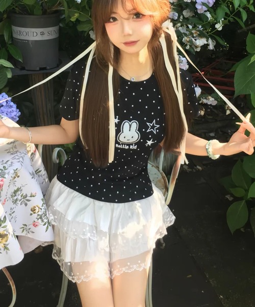 AsheKsha(アシクシャ)の「かわいい刺繍のウサギと水玉柄のラウンドネック・ストレートショルダー半袖Tシャツ(Tシャツ/カットソー・レディース・ホワイト・M)」の7枚目の写真