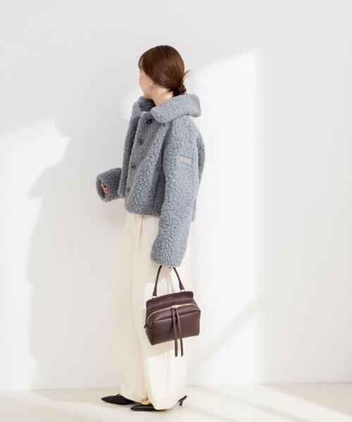 NOLLEY’S Sophi(ノーリーズソフィ)の「【TATRAS/タトラス】MAMATETA(ブルゾン・レディース・グレイッシュブルー/グレイッシュベージュ/アイボリー・2)」の5枚目の写真