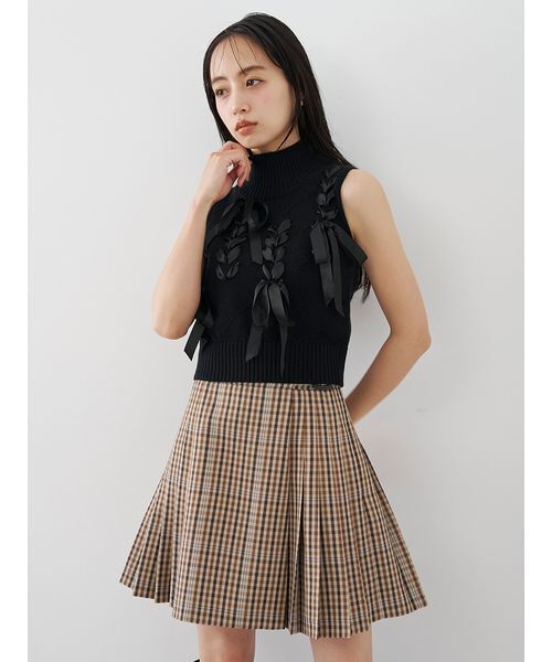 SNIDEL(スナイデル)の「リボンディティールノースリニットプルオーバー(ニット/セーター・レディース・ベージュ/その他/グレー/ブラック・F)」の12枚目の写真