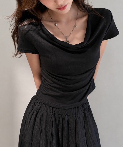 Miniministore(ミニミニストア)の「オフショルTシャツ 胸元ドレープトップス(Tシャツ/カットソー・レディース・ホワイト/ブラック/ブラウン/クリーム・FREE)」の9枚目の写真