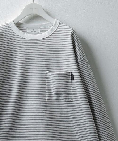 URBAN RESEARCH Sonny Label(アーバンリサーチサニーレーベル)の「ポンチポケット付ロングスリーブTシャツ(Tシャツ/カットソー・メンズ・ホワイト/チャコールグレー/ブラック/ホワイト系その他/ブラック系その他・MEDIUM/LARGE/X-LARGE)」の2枚目の写真