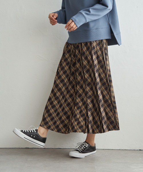ikka(イッカ)の「チェック柄プリーツスカート(スカート・レディース・ブラウン/ネイビー/チャコール・M/L/S)」の15枚目の写真