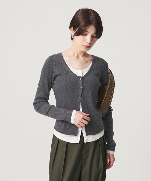 BEAUTY&YOUTH UNITED ARROWS(ビューティーアンドユースユナイテッドアローズ)の「【WEB限定】レイヤードニットカーディガン ウォッシャブル(カーディガン/ボレロ・レディース・グレー/レッド/ダークブラウン・FREE)」の8枚目の写真