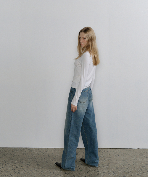 108POUND(108パウンド)の「Warm Essential Turtleneck_Ivory(Tシャツ/カットソー・レディース・その他・FREE)」の1枚目の写真