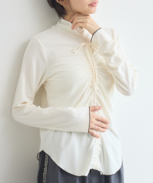 Pillini(ピリーニ)の「前後2WAYメロウギャザーカットソー(Tシャツ/カットソー・レディース・ブラック/アイボリー・FREE)」の1枚目の写真