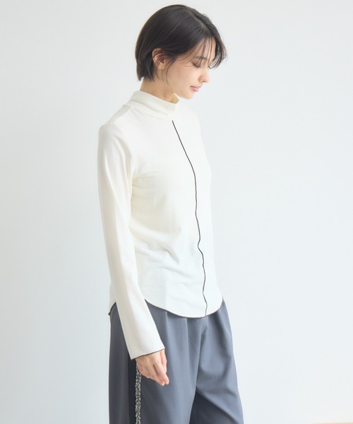 Pillini(ピリーニ)の「前後2WAYメロウギャザーカットソー(Tシャツ/カットソー・レディース・ブラック/アイボリー・FREE)」の11枚目の写真