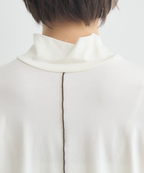 Pillini(ピリーニ)の「前後2WAYメロウギャザーカットソー(Tシャツ/カットソー・レディース・ブラック/アイボリー・FREE)」の13枚目の写真