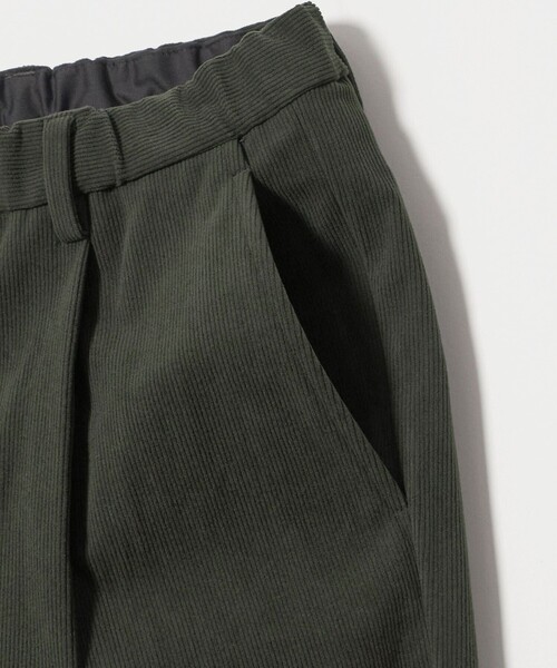 green label relaxing(グリーンレーベルリラクシング)の「【WEB限定】JUST fit コーデュロイ 1プリーツ イージーパンツ(その他パンツ・メンズ・オリーブ/ダークブラウン/ダークグレー・M/L/XS/XXL/S/XL)」の20枚目の写真