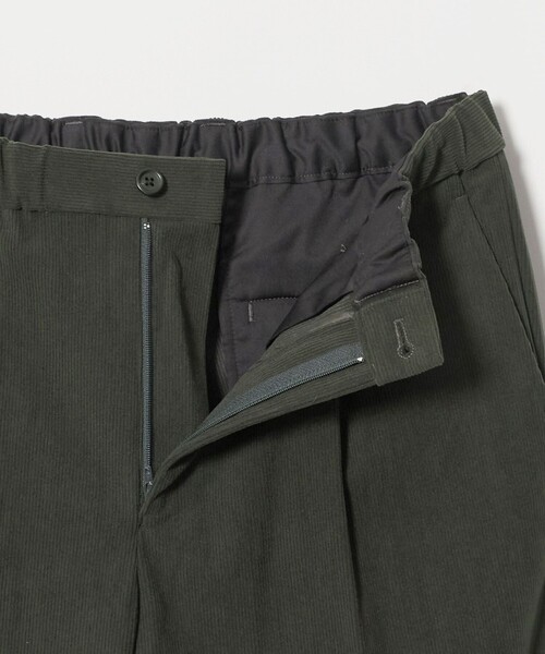 green label relaxing(グリーンレーベルリラクシング)の「【WEB限定】JUST fit コーデュロイ 1プリーツ イージーパンツ(その他パンツ・メンズ・オリーブ/ダークブラウン/ダークグレー・M/L/XS/XXL/S/XL)」の22枚目の写真