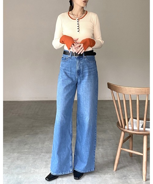 She's Closet(シーズクローゼット)の「配色バイカラー サムホール ヘンリーネック リブニット(ニット/セーター・レディース・チャコールグレー/ブラウン/アイボリー/グレー/ブラック・FREE)」の15枚目の写真