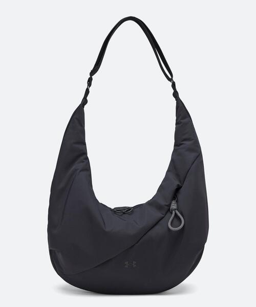 UNDER ARMOUR(アンダーアーマー)の「UAスタジオ クレッセント バッグ Sサイズ(ライフスタイル/レディース)(ショルダーバッグ・レディース・ブラック・ONESIZE)」の1枚目の写真