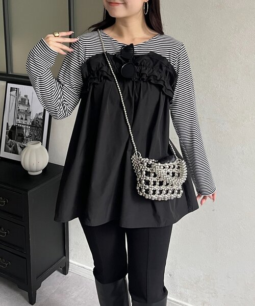 prose verse(プロズヴェール)の「デコルテフリルドッキングトップス(Tシャツ/カットソー・レディース・ブラック・LARGE/MEDIUM)」の4枚目の写真