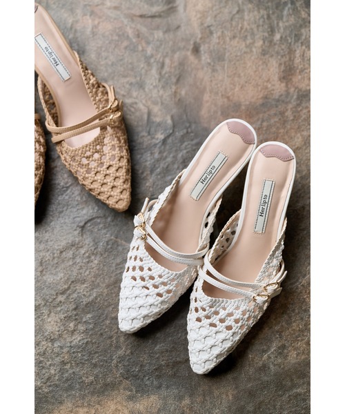 Her lip to（ハーリップトゥー）の「Riviera Double Belted Mules（サンダル・レディース・ホワイト/ベージュ系・37/36）」の3枚目の写真