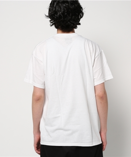 JUNK FOOD(ジャンクフード)の「THE ONE AND ONLY/スヌーピー Tシャツ(Tシャツ/カットソー・メンズ・ホワイト・SMALL/LARGE/MEDIUM)」の3枚目の写真