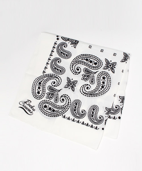 RODEO CROWNS WIDE BOWL（ロデオクラウンズワイドボウル）の「オリジナル ペイズリー バンダナ（バンダナ/スカーフ・レディース・ピンク/ホワイト/グリーン/レッド/ブラック/オレンジ/ネイビー・FREE）」の2枚目の写真