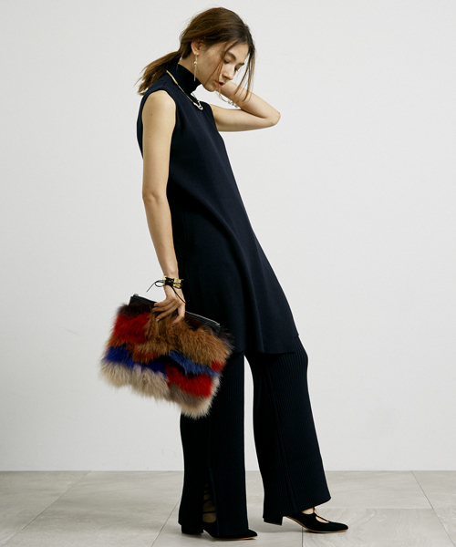 UNITED TOKYO（ユナイテッドトウキョウ）の「ニットワイドパンツ（その他パンツ・レディース・ブラウン/ネイビー/グレー・FREE）」の14枚目の写真