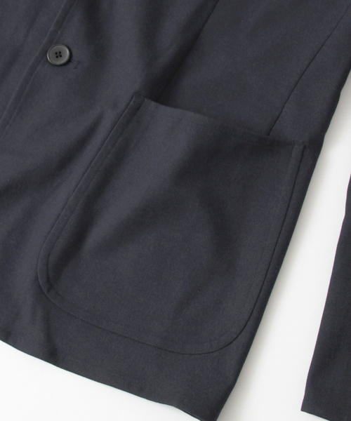 URBAN RESEARCH(アーバンリサーチ)の「UR TAILOR キャリーマンストレッチセットアップJK(テーラードジャケット・メンズ・ネイビー/グレー・MEDIUM/LARGE/SMALL)」の16枚目の写真