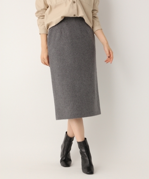 A part by（アパートバイ）の「シャギータイトスカート 730167 （スカート・レディース・ホワイト/キャメル/グレー・FREE）」の3枚目の写真