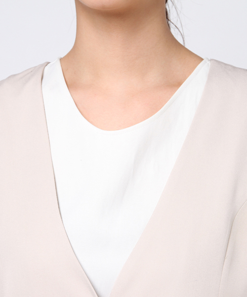 JILL by JILL STUART（ジルバイジルスチュアート）の「FRILL POCKET JACET （その他アウター・レディース・グレー/ベージュ・SMALL/MEDIUM）」の10枚目の写真