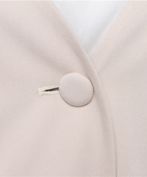 JILL by JILL STUART（ジルバイジルスチュアート）の「FRILL POCKET JACET （その他アウター・レディース・グレー/ベージュ・SMALL/MEDIUM）」の6枚目の写真