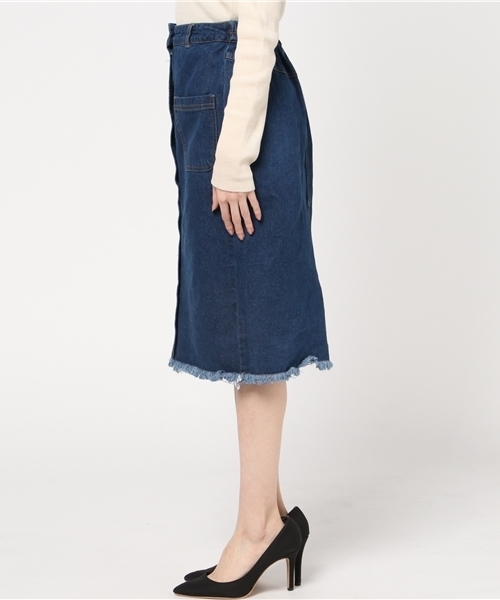 RAY CASSIN（レイカズン）の「前ボタンミディタイトスカート（スカート・レディース・ネイビー/サックスブルー・FREE）」の4枚目の写真