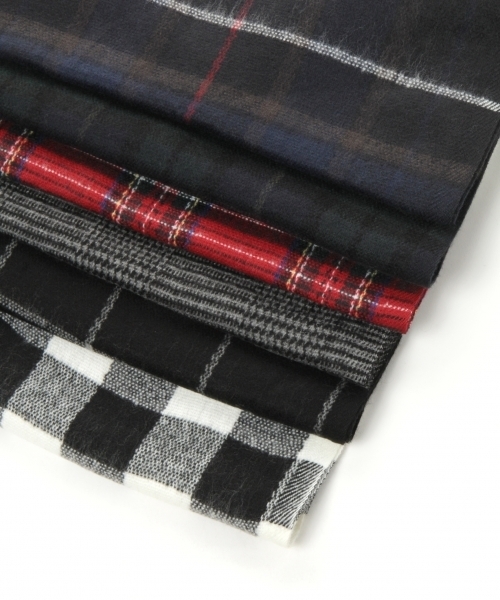 RAGEBLUE(レイジブルー)の「チェックマフラー/771925(マフラー・メンズ・ホワイト/ブラック/ネイビー/レッド/グリーン/ダークグレー・FREE)」の10枚目の写真