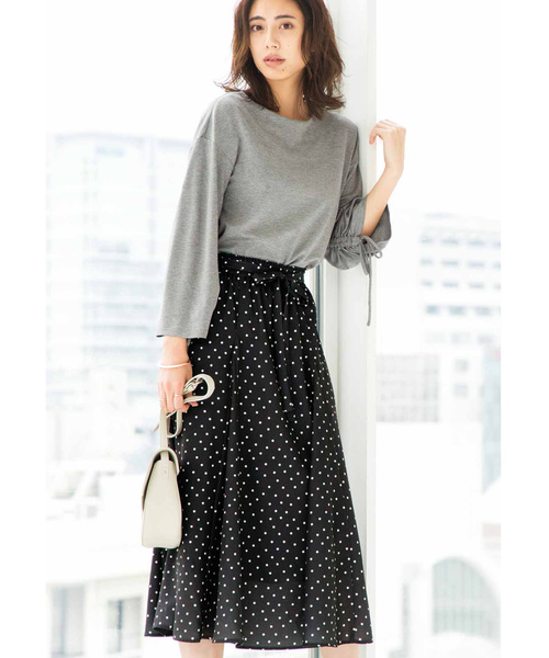 IEDIT（イディット）の「ＩＥＤＩＴ　ふわりと揺れるドットプリントロングスカート（スカート・レディース・ブラック/ワインレッド・SMALL/MEDIUM/LARGE/X-LARGE/XX-LARGE）」の7枚目の写真